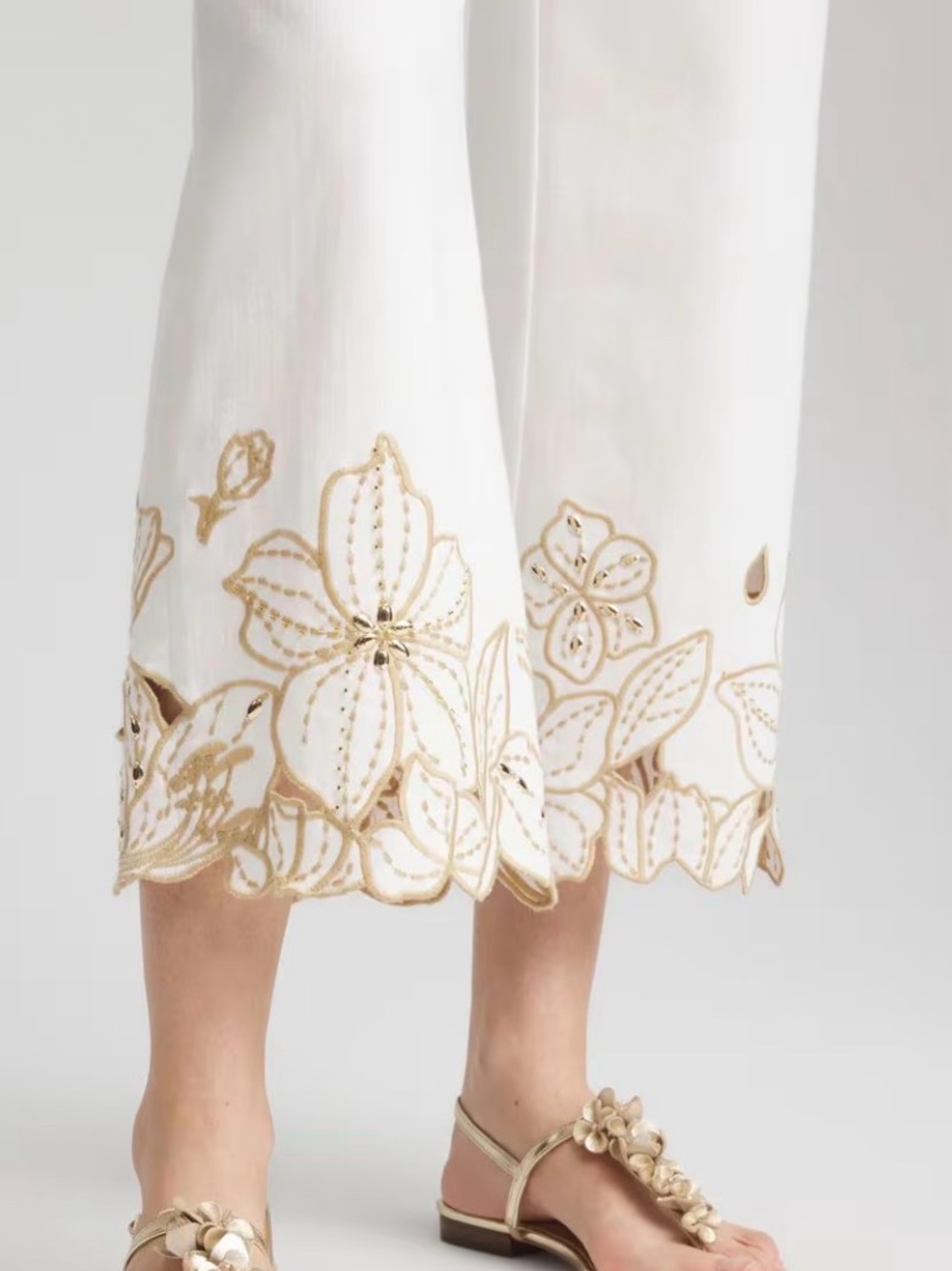 Chico’s White Cropped Wide-Leg Pants with Gold Floral Embroidery Cutouts - Picture 3 of 9